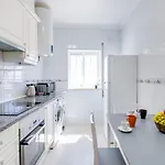 Charming Old Town 1br 50m From Ac Wi-fi Parking Appartement *