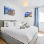 Charming Old Town 1br 50m From Ac Wi-fi Parking Apartment *